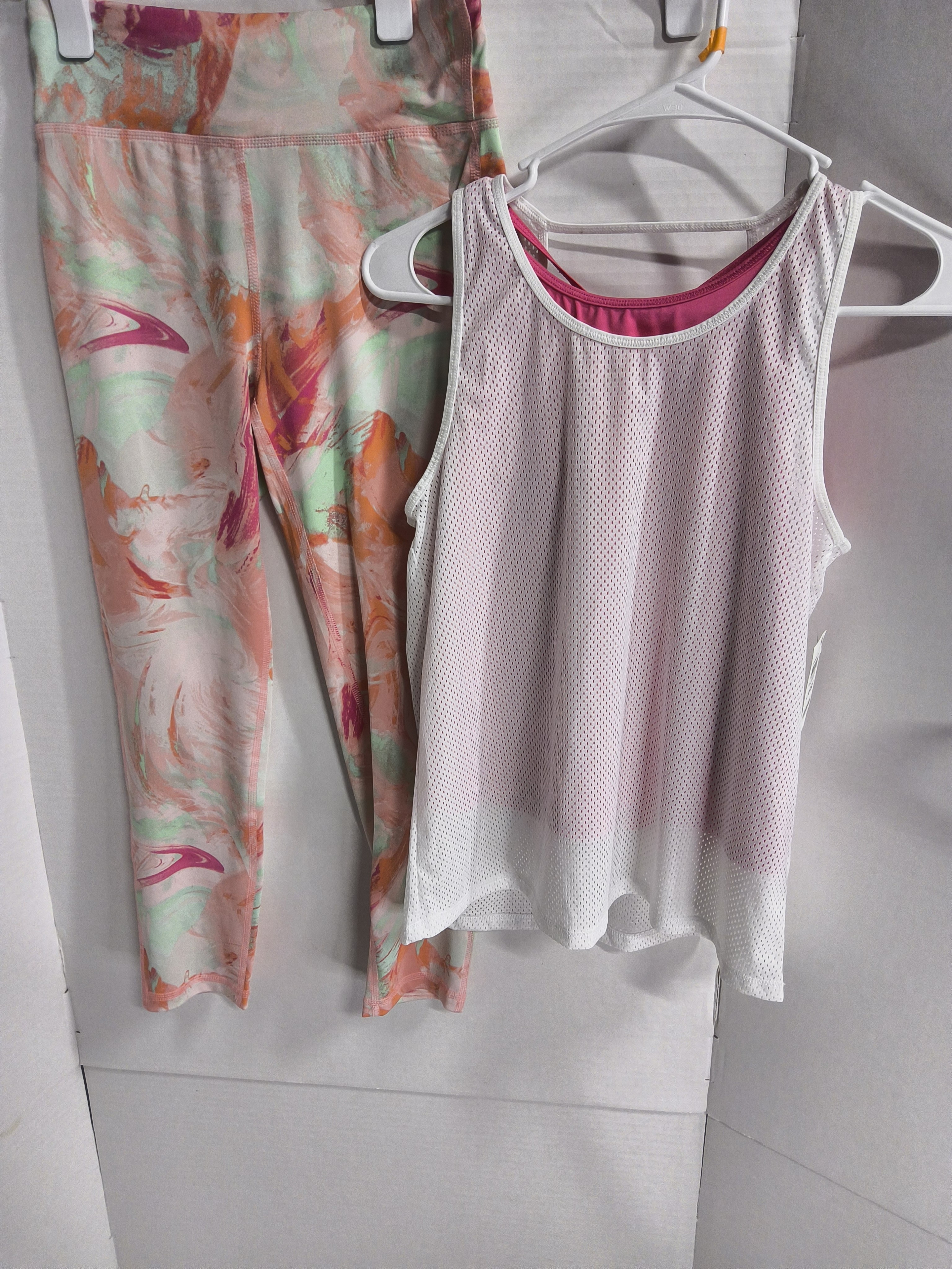 Nwot 2 Piece Bundle Ideology Girls Lg Leggings And White Mesh Tank